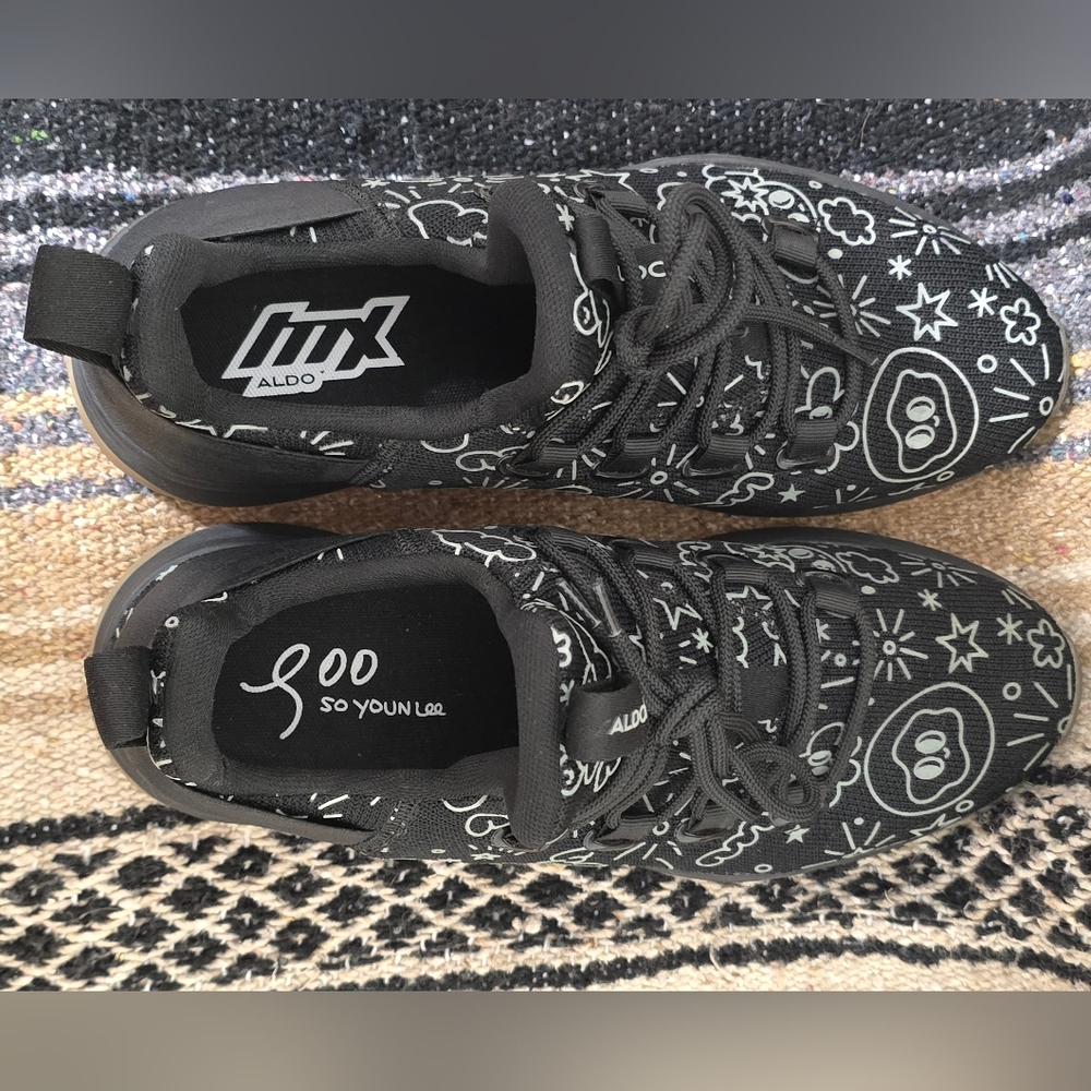 ALDO MX 3 SEL Artist Limited Edition Glow in the Dark Sneakers - Picture 7 of 8